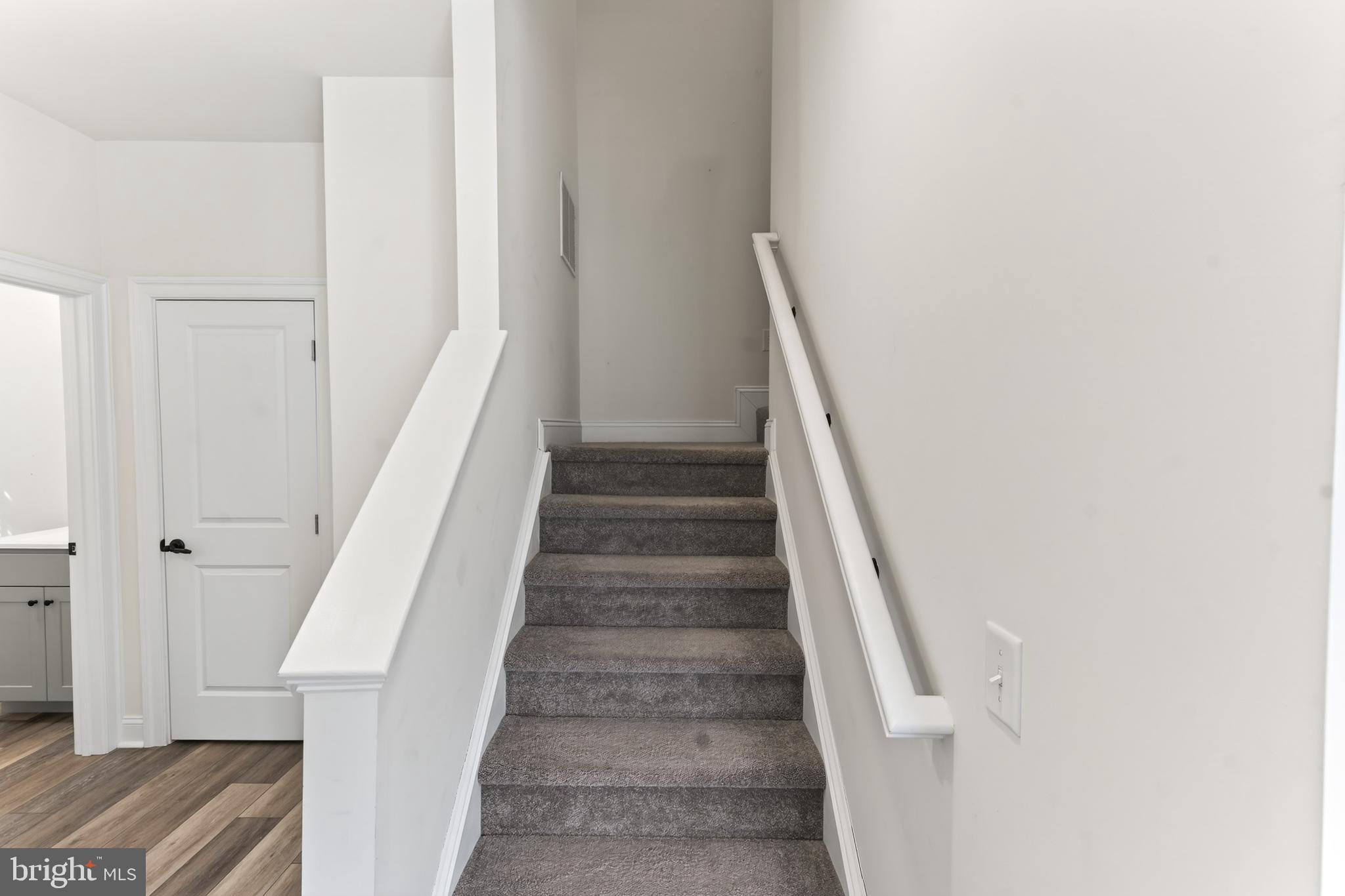 BETHANY GRAND - Residential