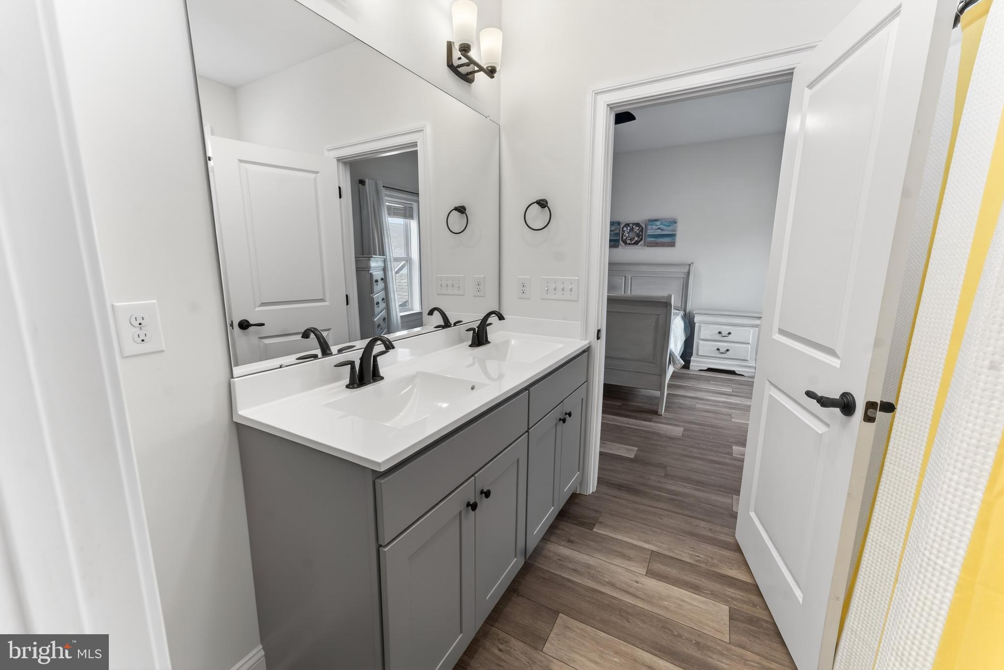 BETHANY GRAND - Residential