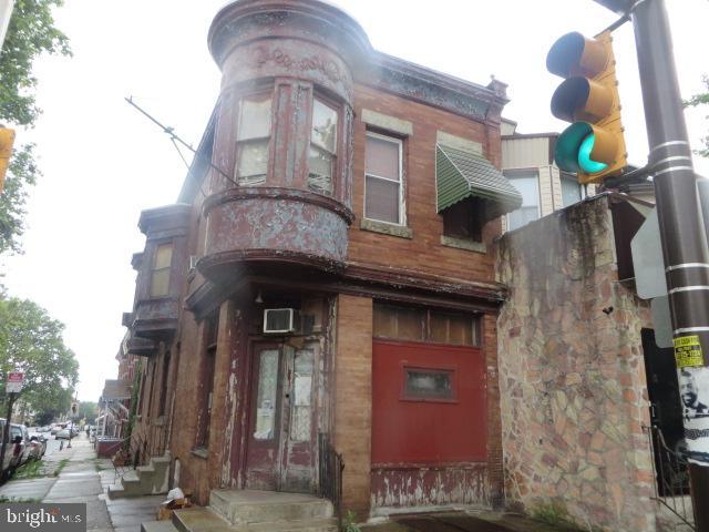 Nice sized, two story, duplex located on the corner of 59th and Lansdowne Ave. Large two bedroom apartment on the 1st floor and large two bedroom apartment on the 2nd floor. Excellent corner property location. Conveniently located with public transportation right at the front door. Tremendous Overbrook investment opportunity with plenty of rental income potential.