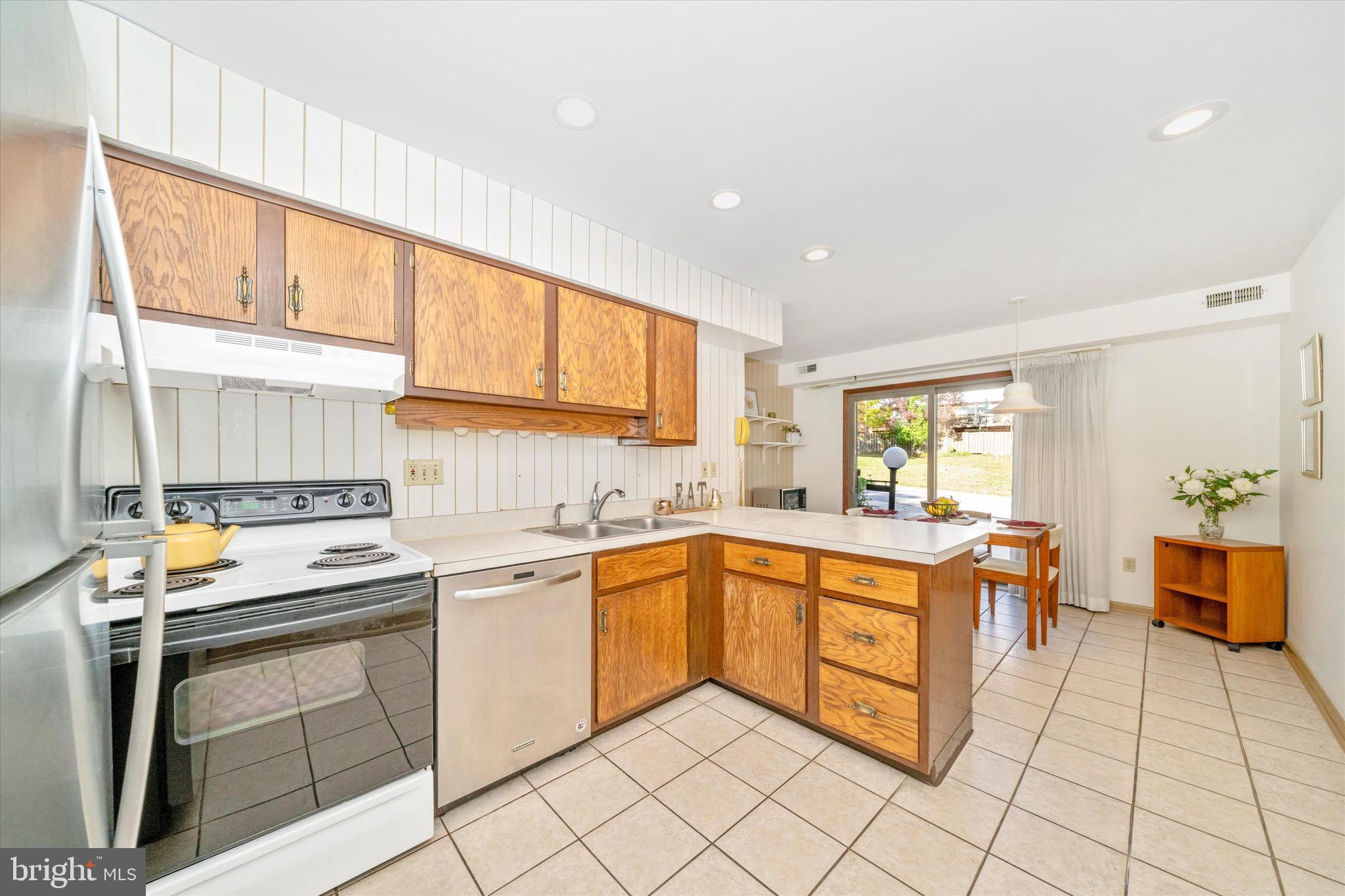 RUSSET RIDGE - Residential