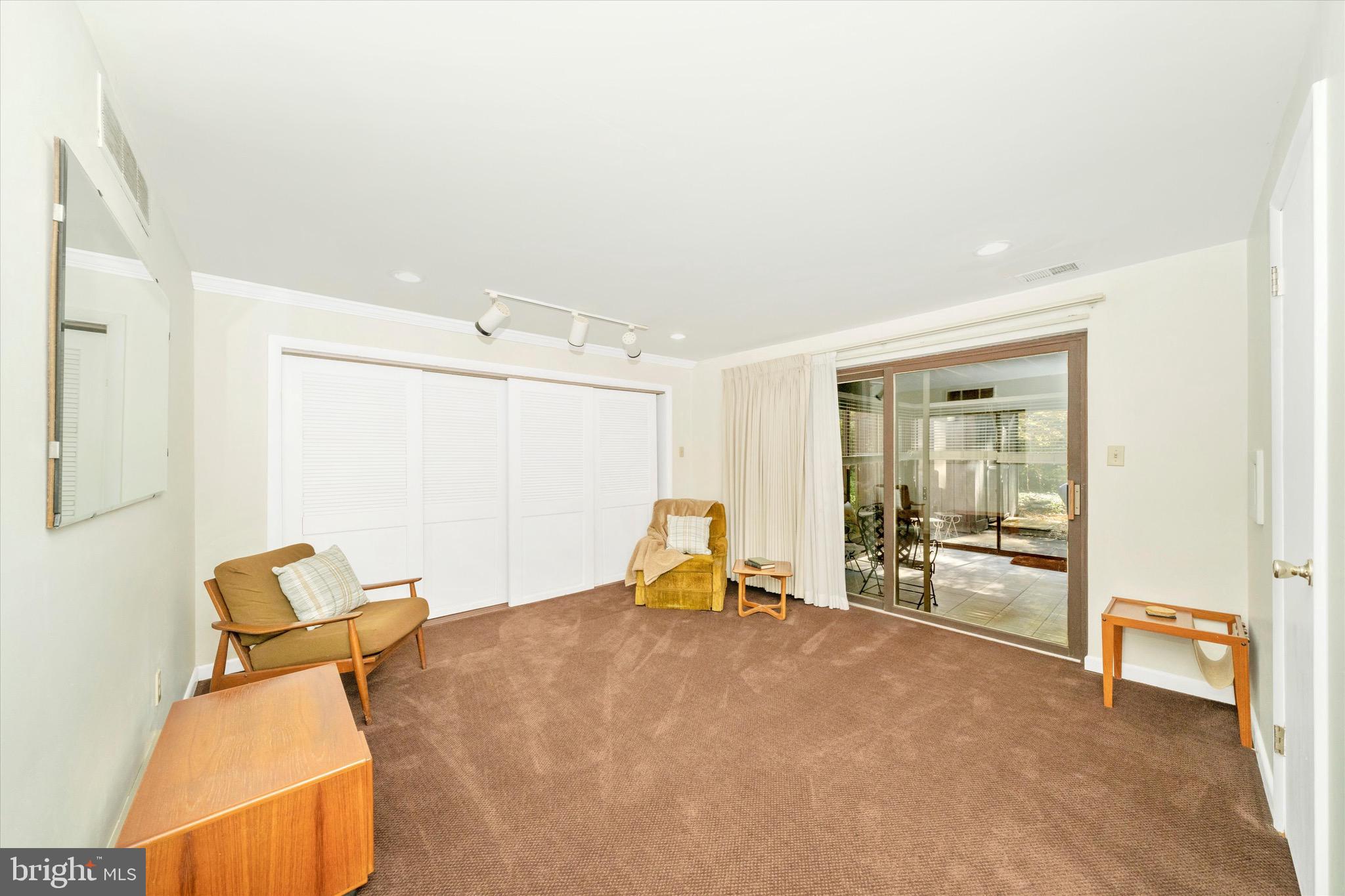 RUSSET RIDGE - Residential