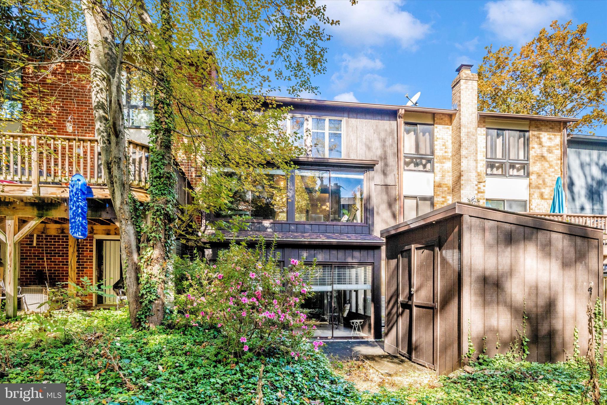 RUSSET RIDGE - Residential