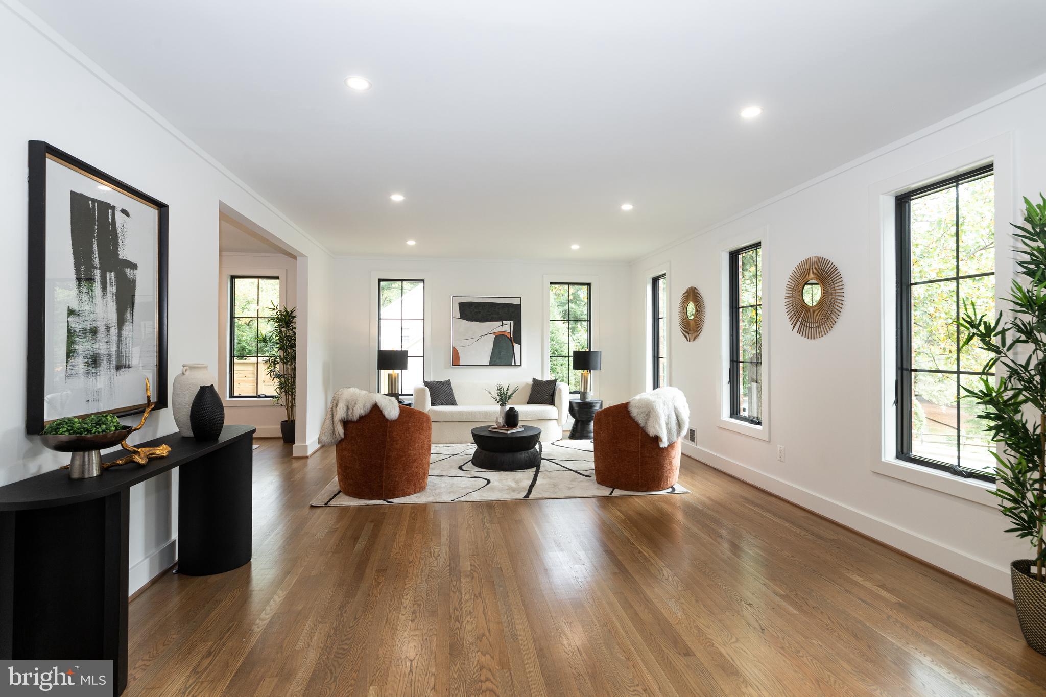 DOVER BALMORAL RIVERWOOD - Residential