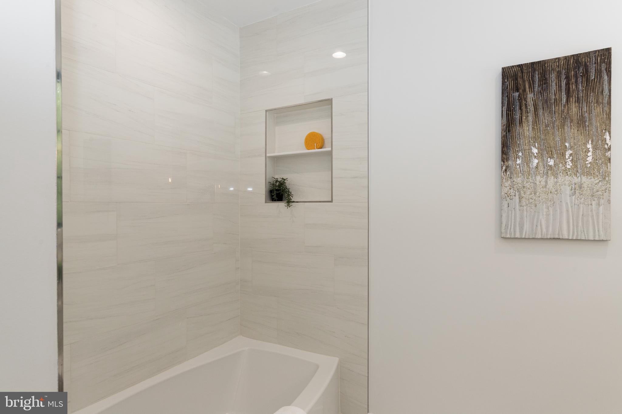 DOVER BALMORAL RIVERWOOD - Residential