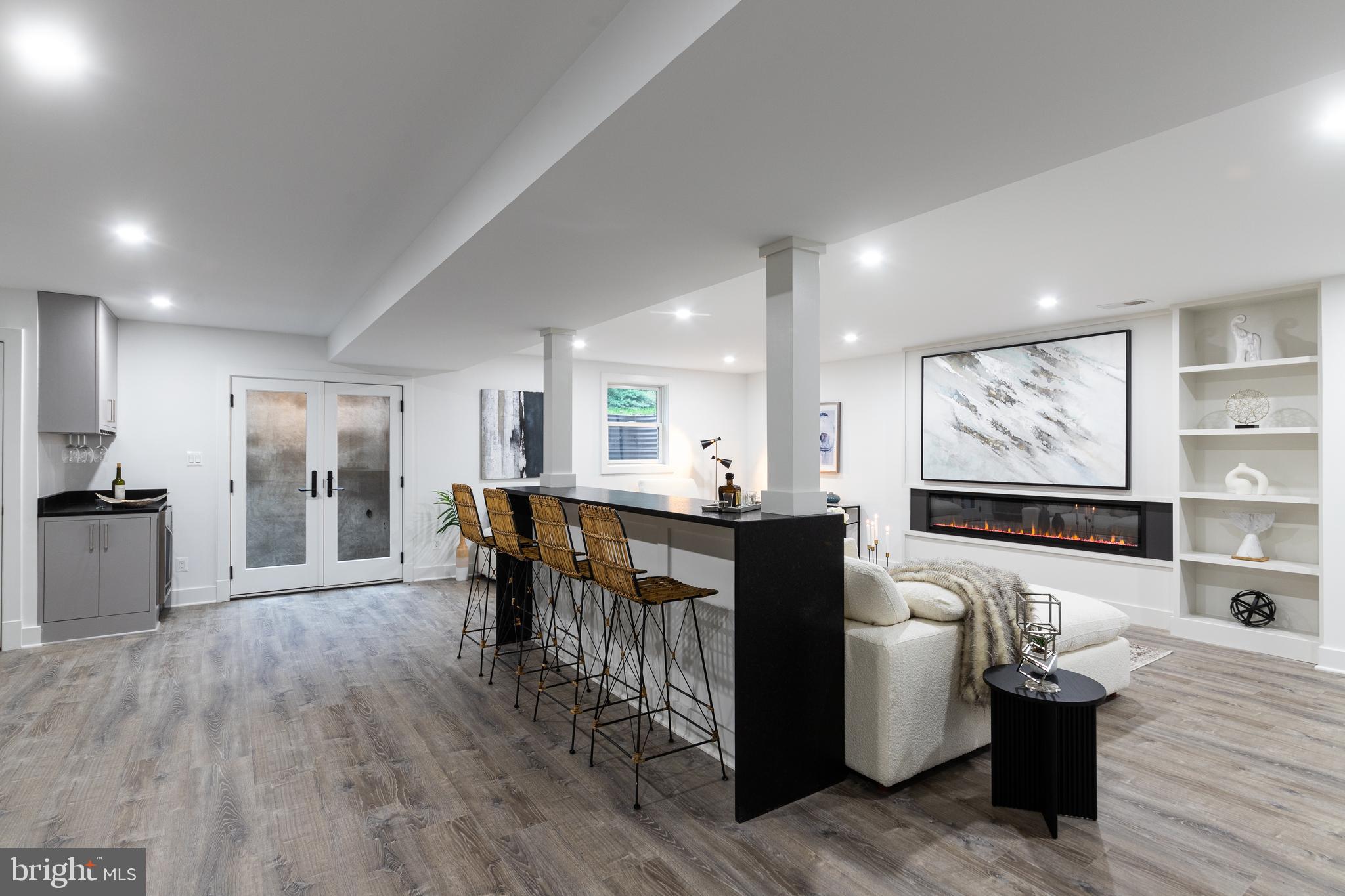 DOVER BALMORAL RIVERWOOD - Residential