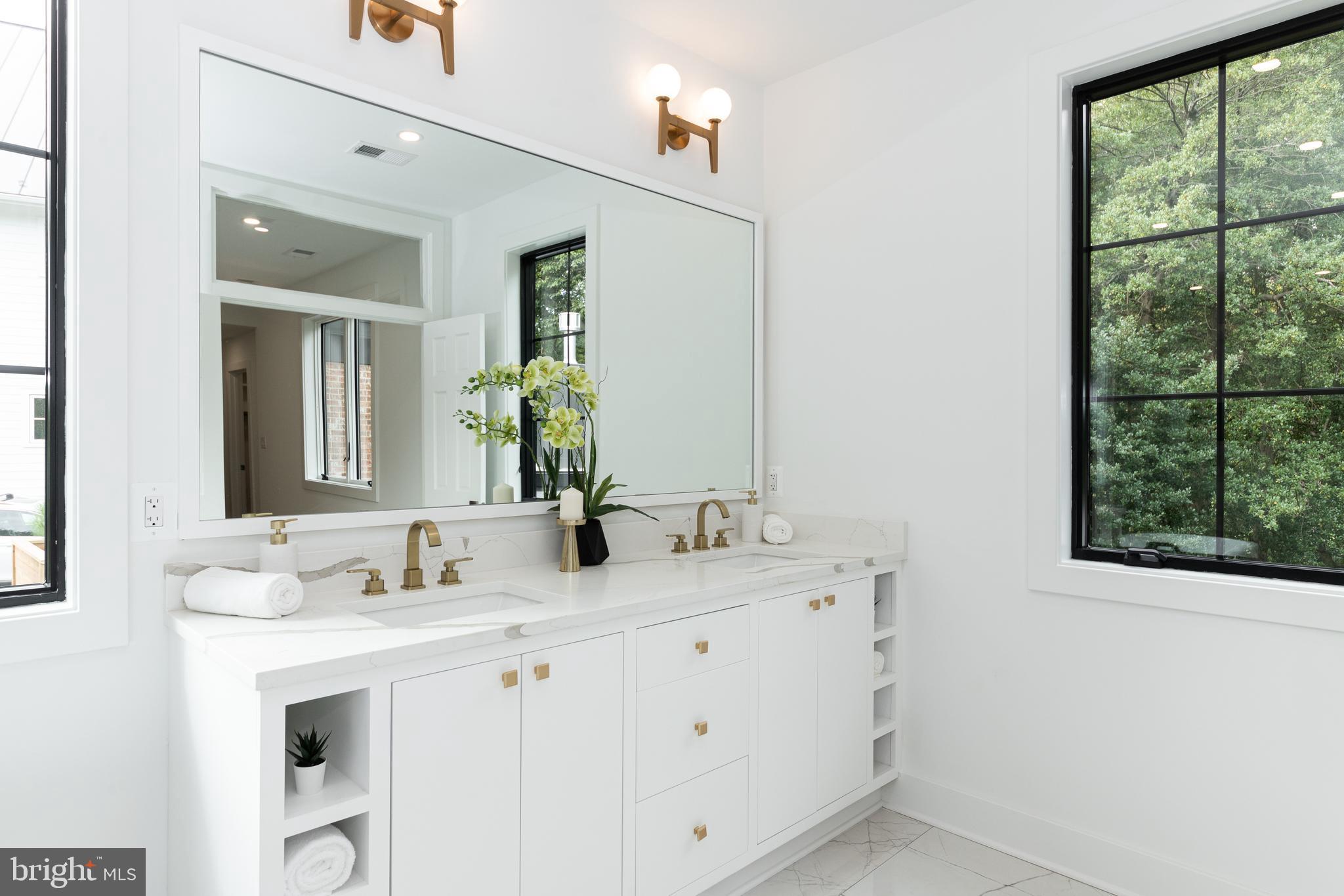 DOVER BALMORAL RIVERWOOD - Residential