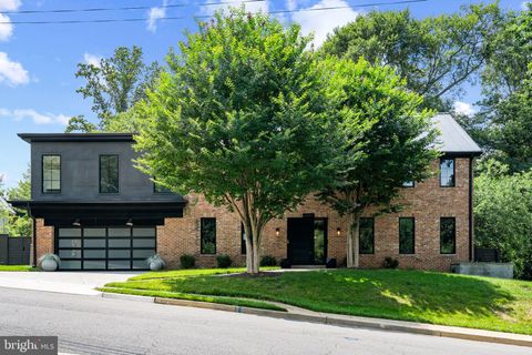 2664 MARCEY ROAD ARLINGTON VA 22207