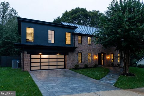 2664 MARCEY ROAD ARLINGTON VA 22207