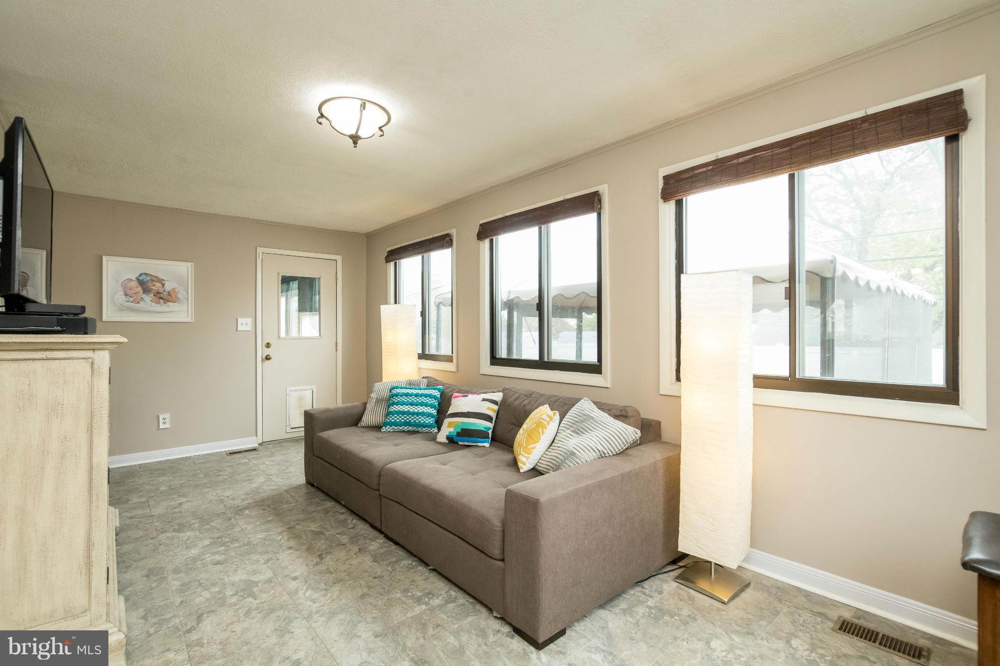 GLEN BURNIE PARK - Residential Lease