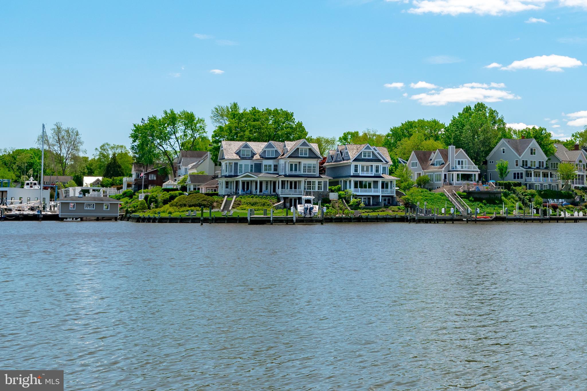 EASTPORT - Residential