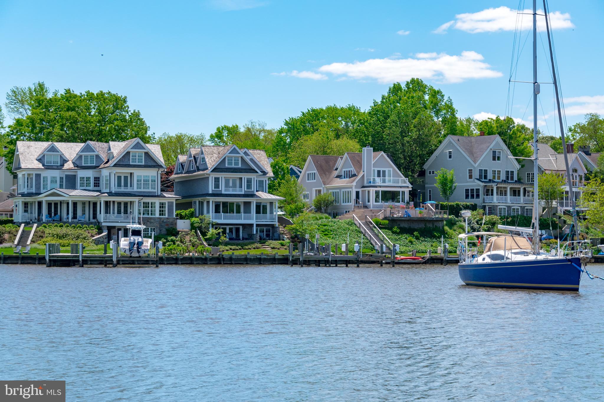 EASTPORT - Residential