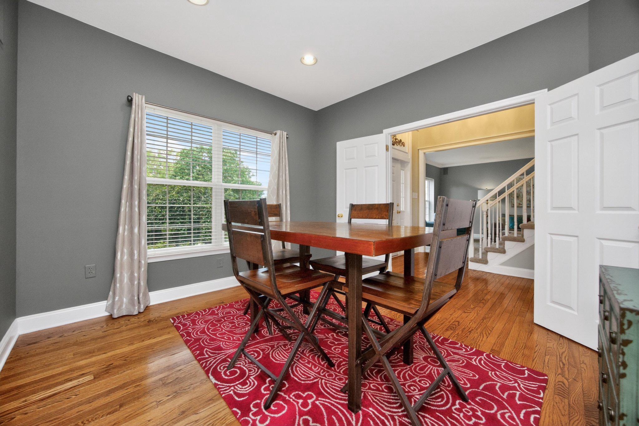 1042 BRASSINGTON