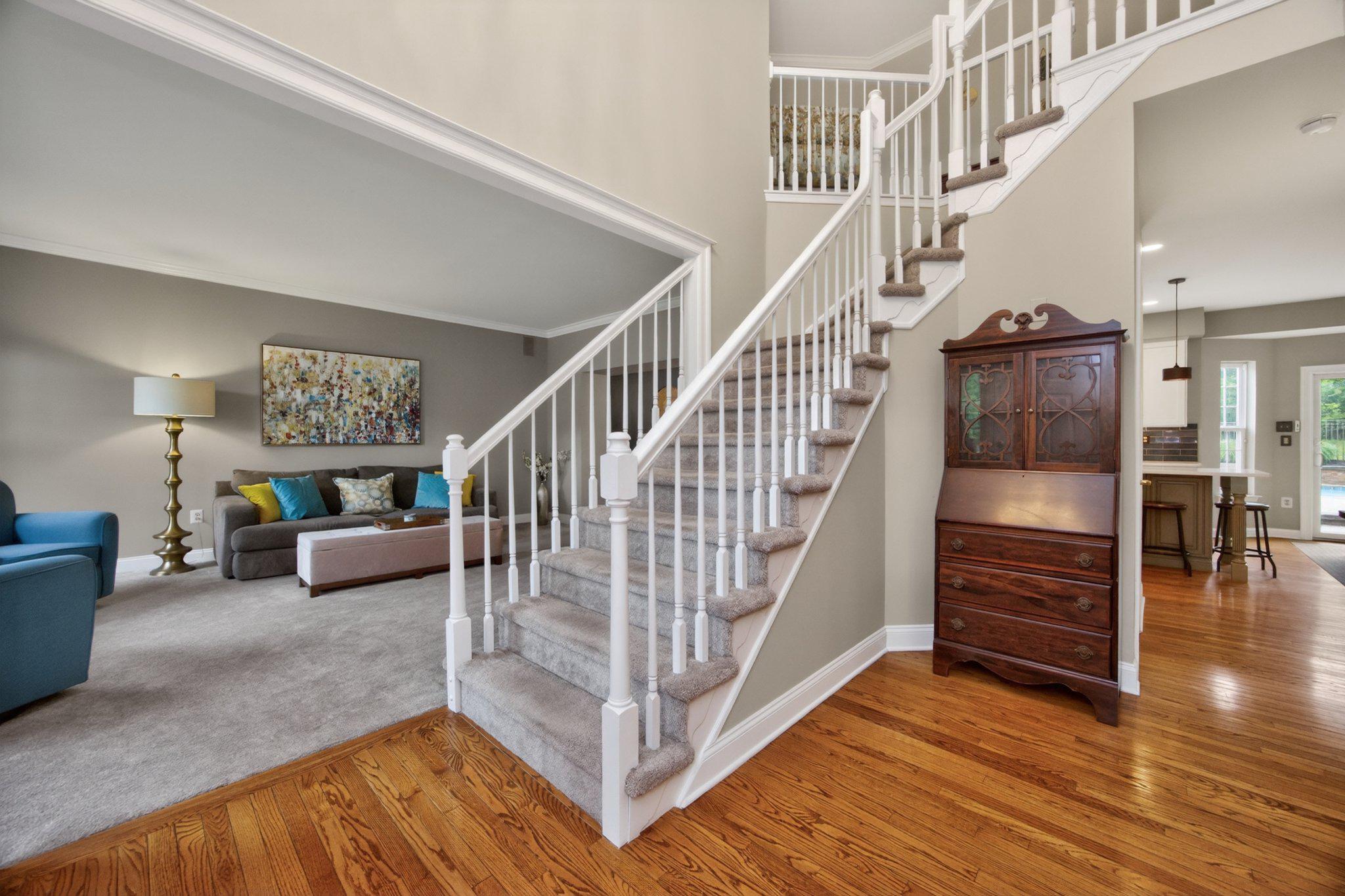 1042 BRASSINGTON