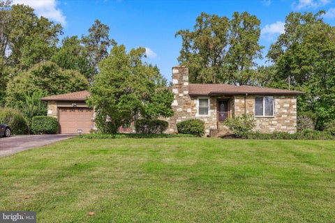 Photo of 711 Stratford Drive, PHILADELPHIA, PA 19115 (MLS # PAPH2680154)