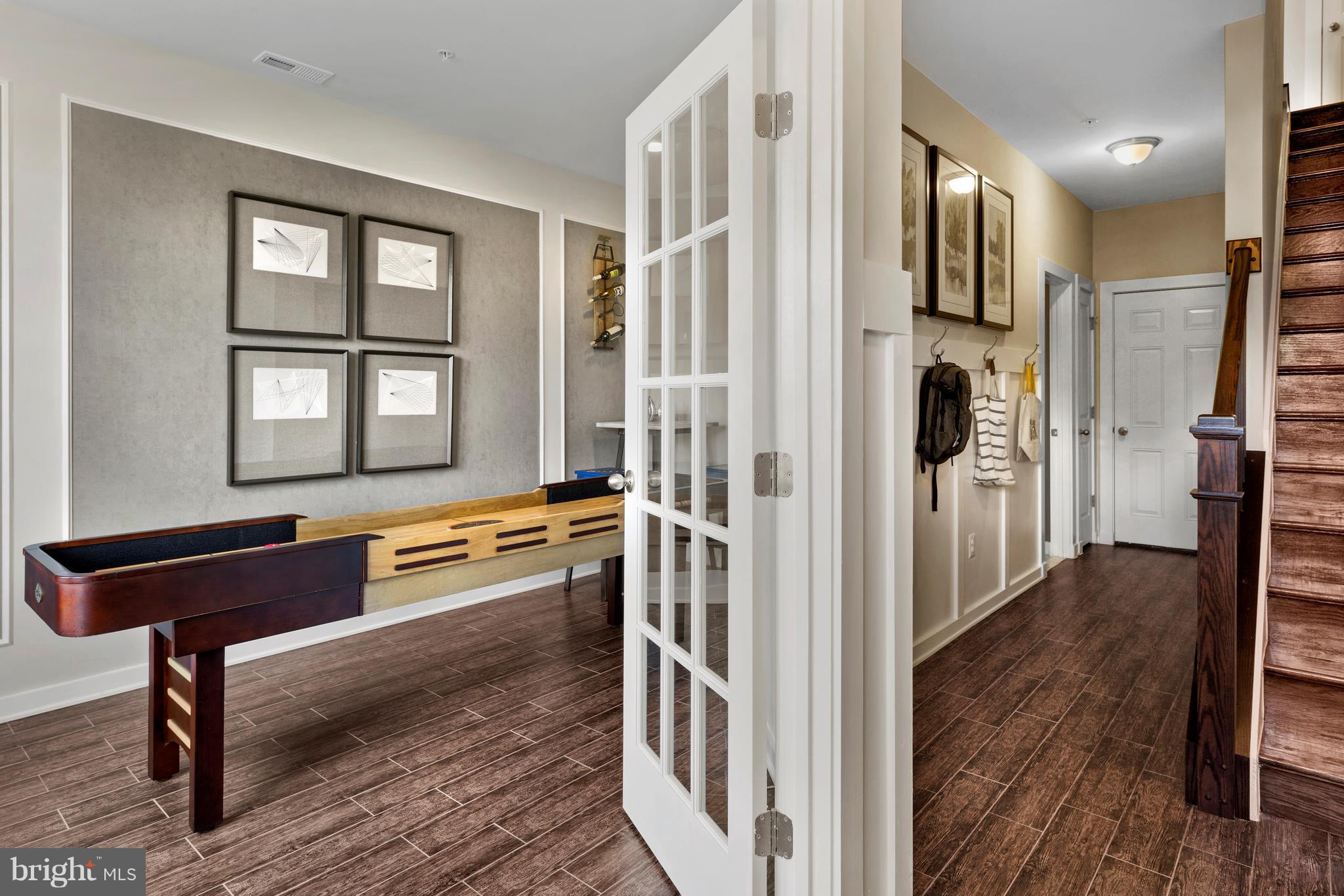 VILLAGES OF URBANA - Residential