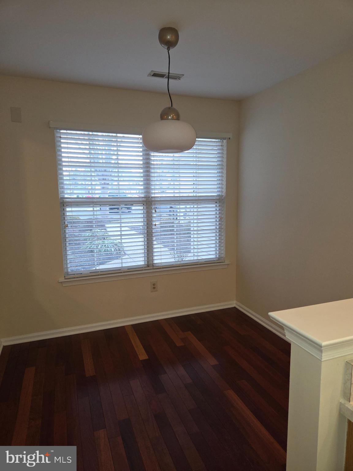 BROOKSTONE - Residential