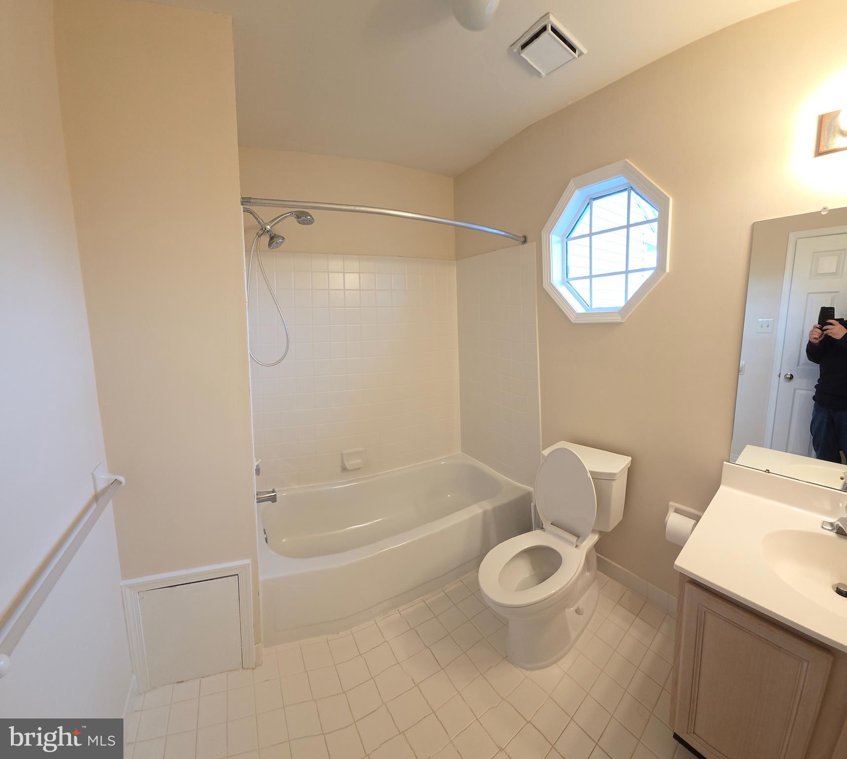 BROOKSTONE - Residential