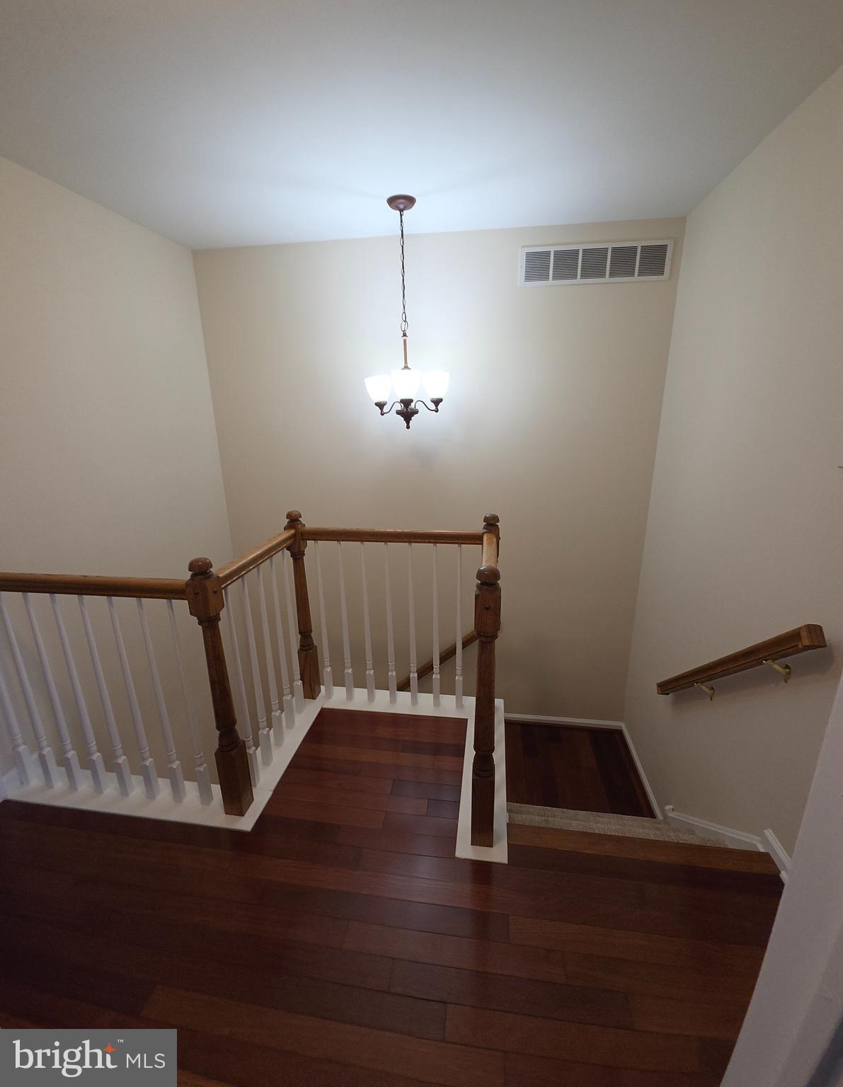 BROOKSTONE - Residential