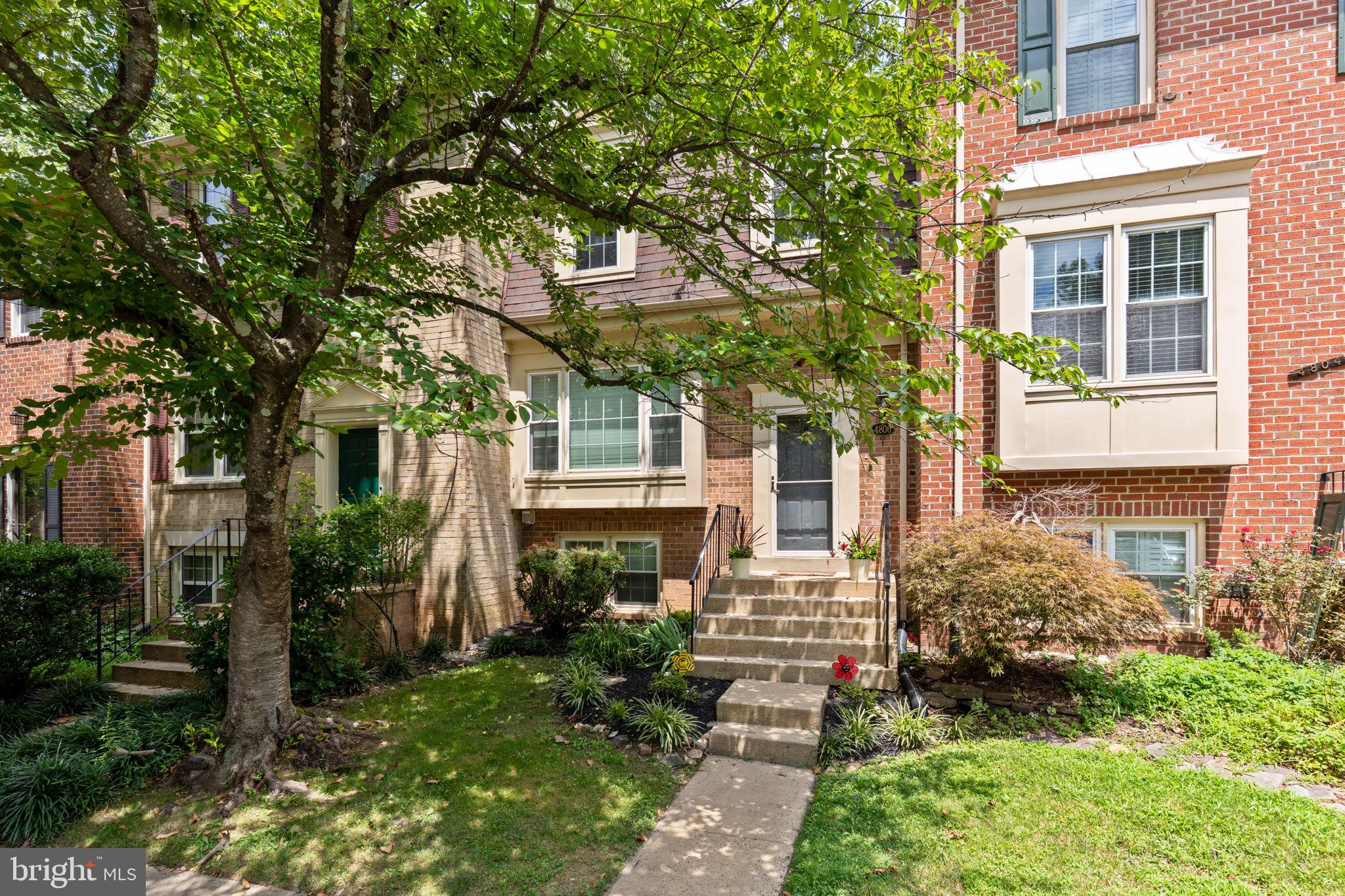 KINGS PARK WEST - Residential Lease