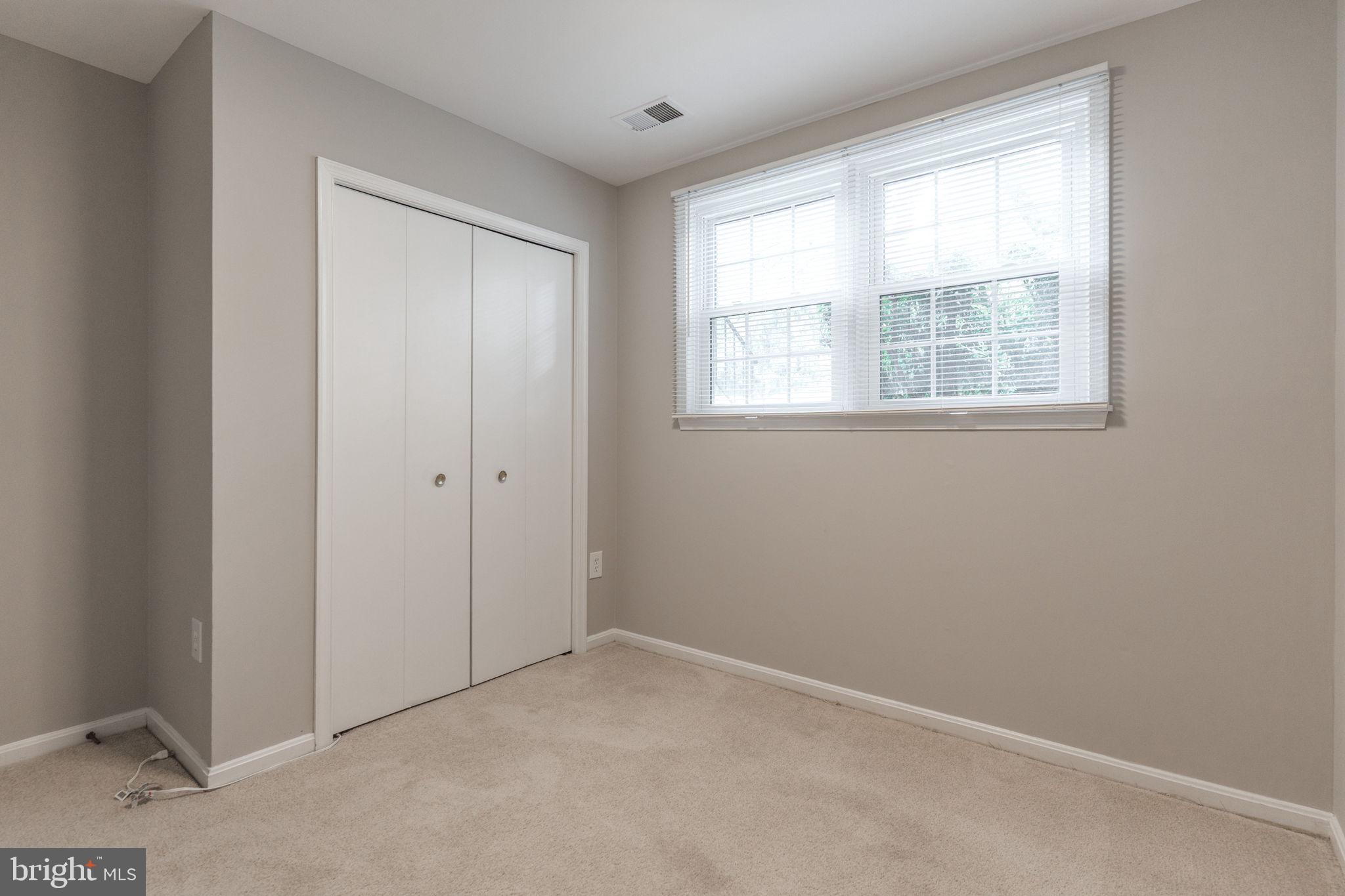 KINGS PARK WEST - Residential Lease