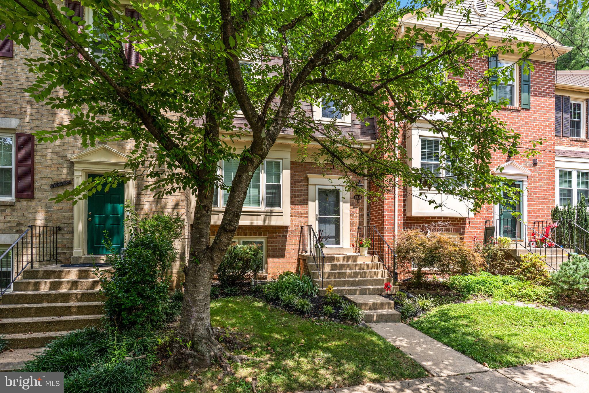 KINGS PARK WEST - Residential Lease