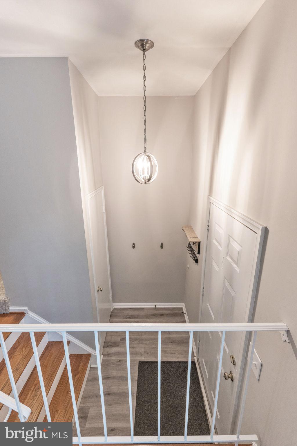 KINGS PARK WEST - Residential Lease