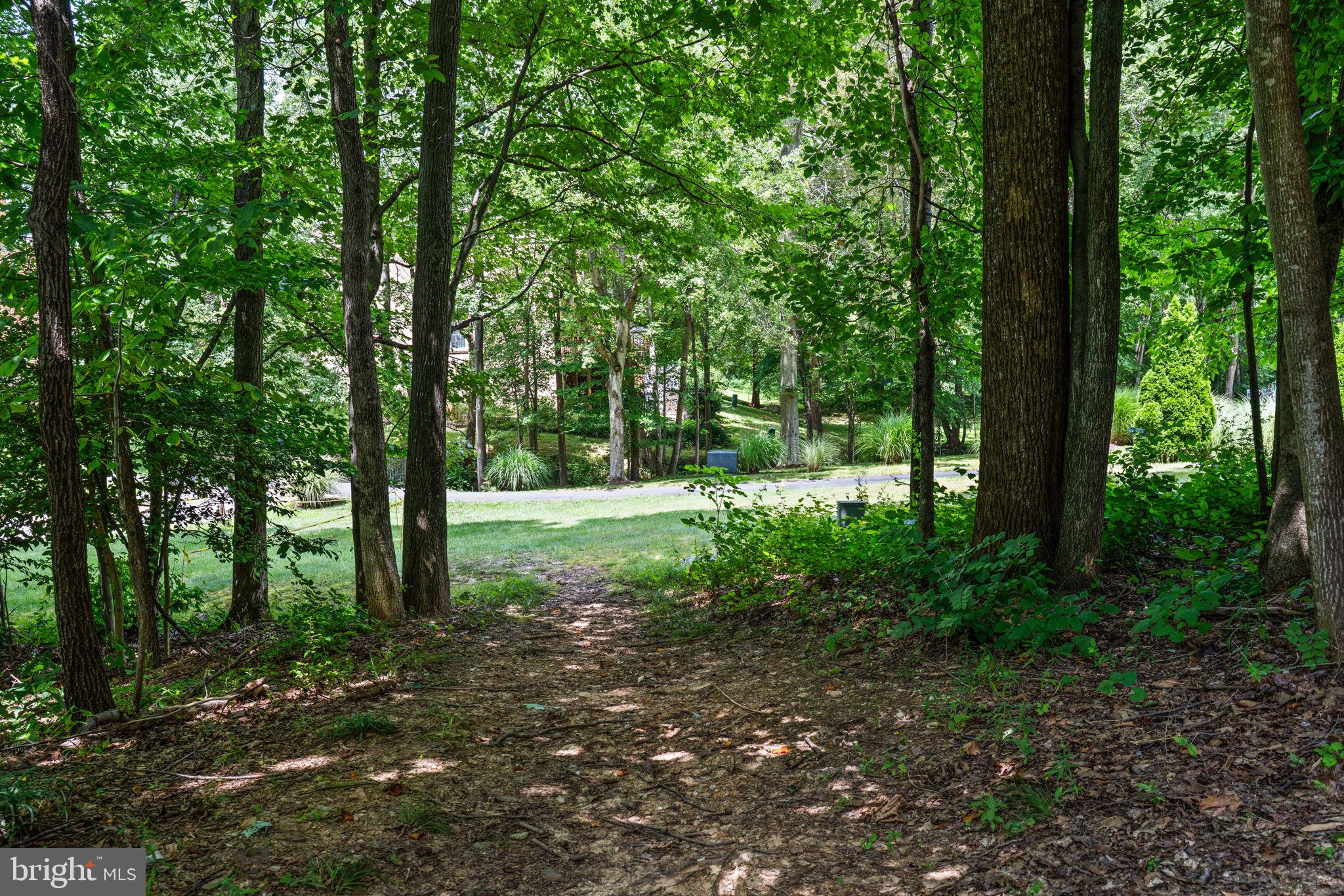 KINGS PARK WEST - Residential Lease