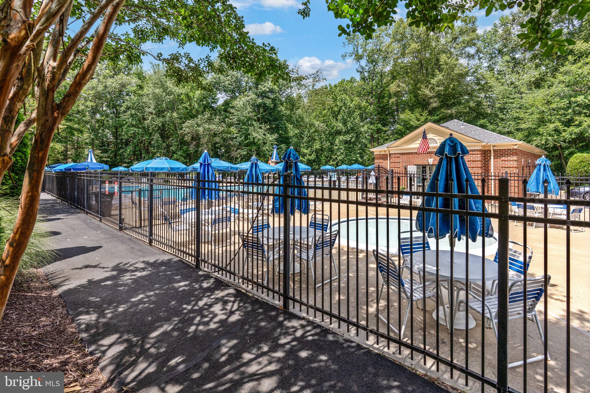 KINGS PARK WEST - Residential Lease