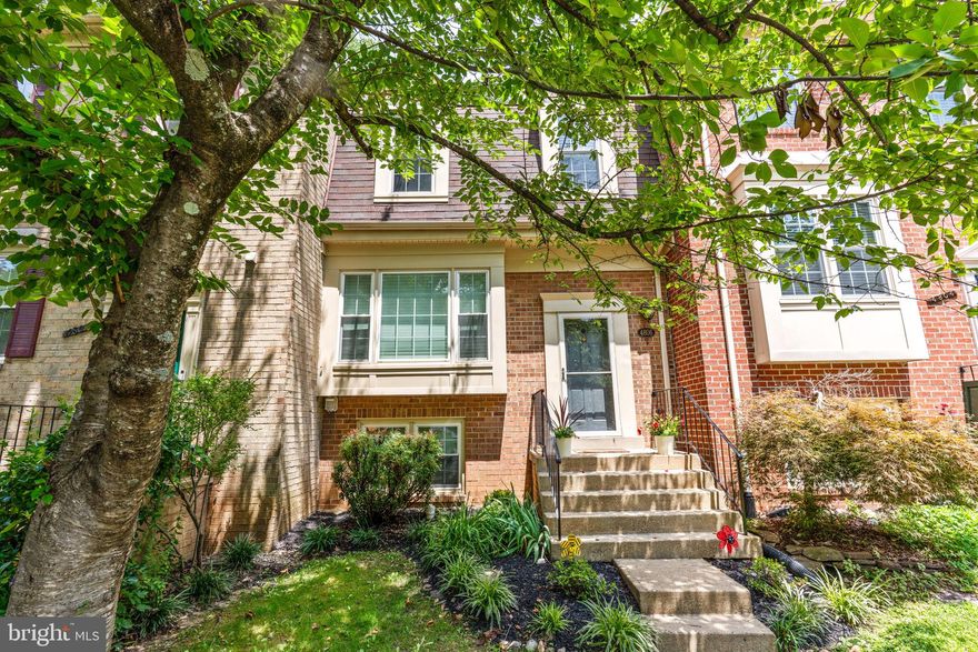 A commuter's dream! This beautiful 4-bedroom, 3.5-bath townhome is designed for modern living. Your inner chef will love the eat-in kitchen, which features stainless steel appliances and granite countertops. The finished lower level includes a separate laundry room, a full bathroom, a storage area, and a den with sliding glass doors that lead to a fully fenced patio.

Located less than a mile from several bus stops and close to Olde Creek, Robinson, and George Mason University, this lovely home makes it easy for everyone to reach their destinations. Enjoy the convenience of being just two miles or less from a variety of shopping and dining options, ensuring that the entire household stays happy. Situated in the sought-after Robinson school district, this home is conveniently tucked away to provide the desired privacy. No Pets