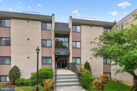 10862 Bucknell Drive Unit 301, Silver Spring, MD 20902 - #: MDMC2229360