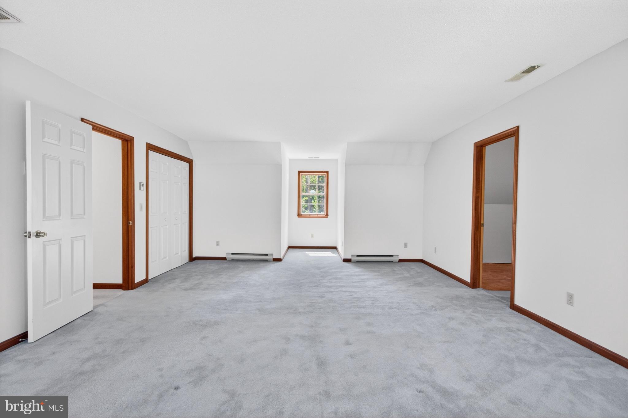 POINT FARM - Residential