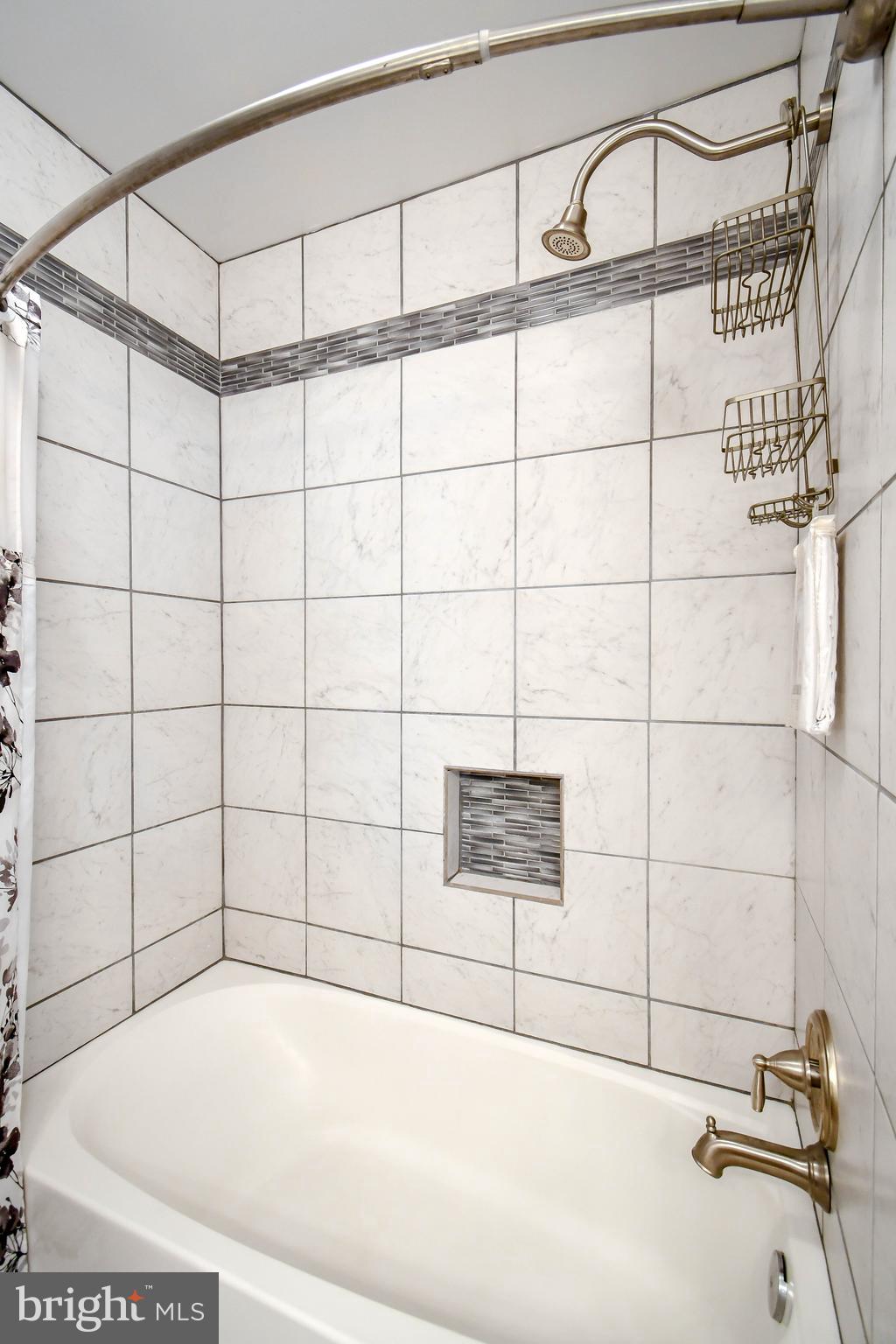 MAYFAIR - Residential