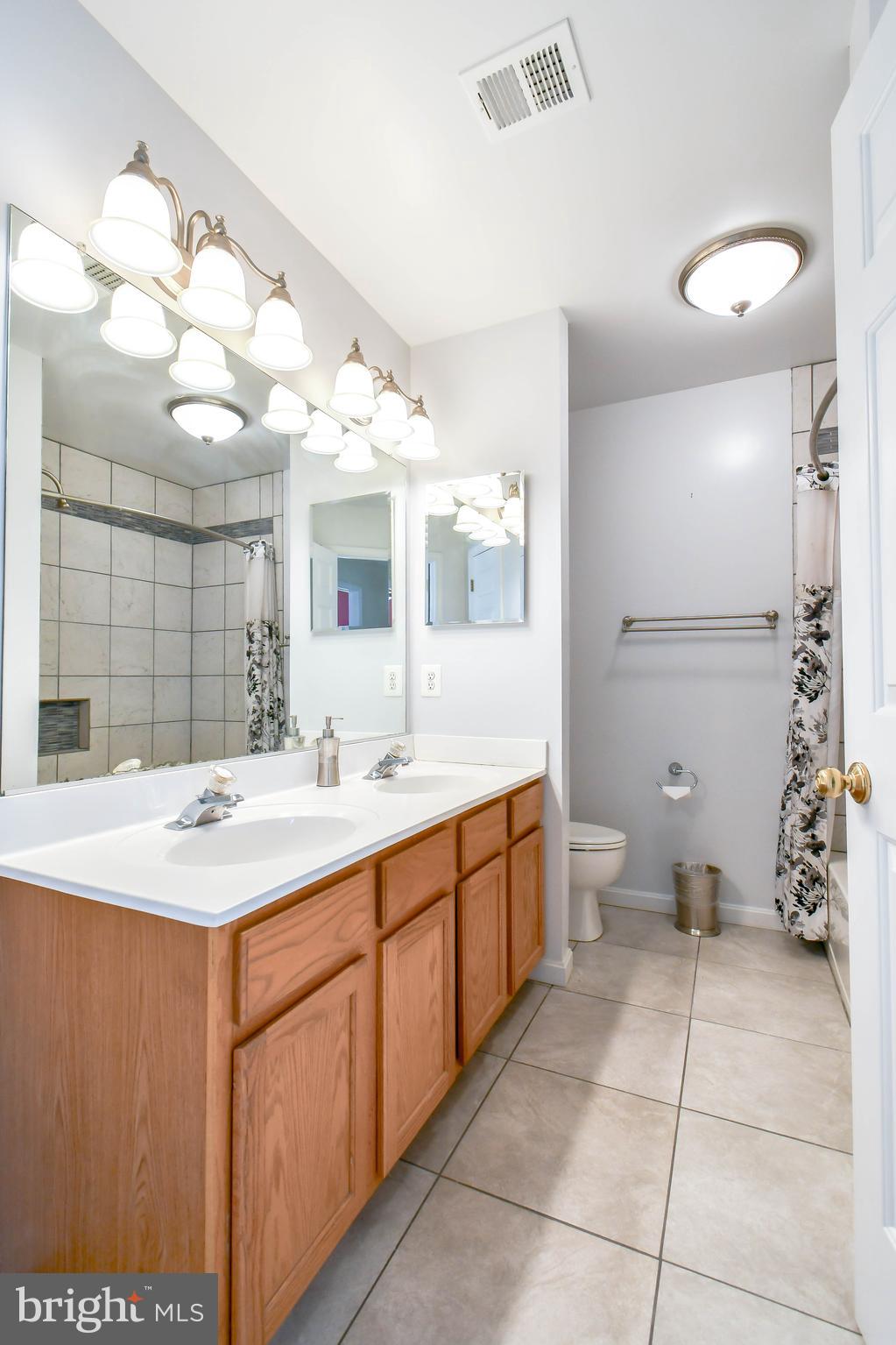 MAYFAIR - Residential