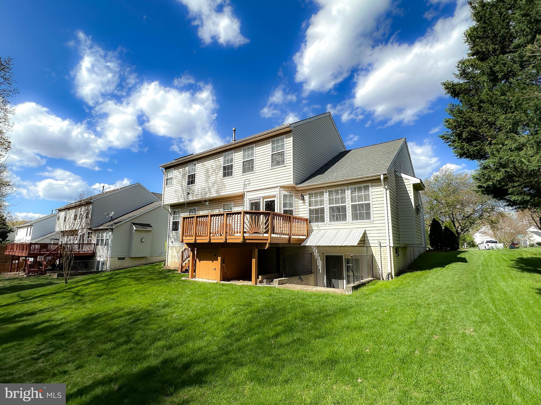 MAYFAIR - Residential