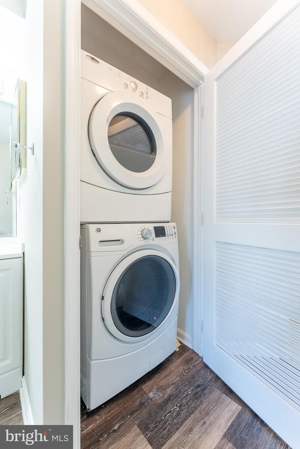 LEESBURG GATEWAY II - Residential