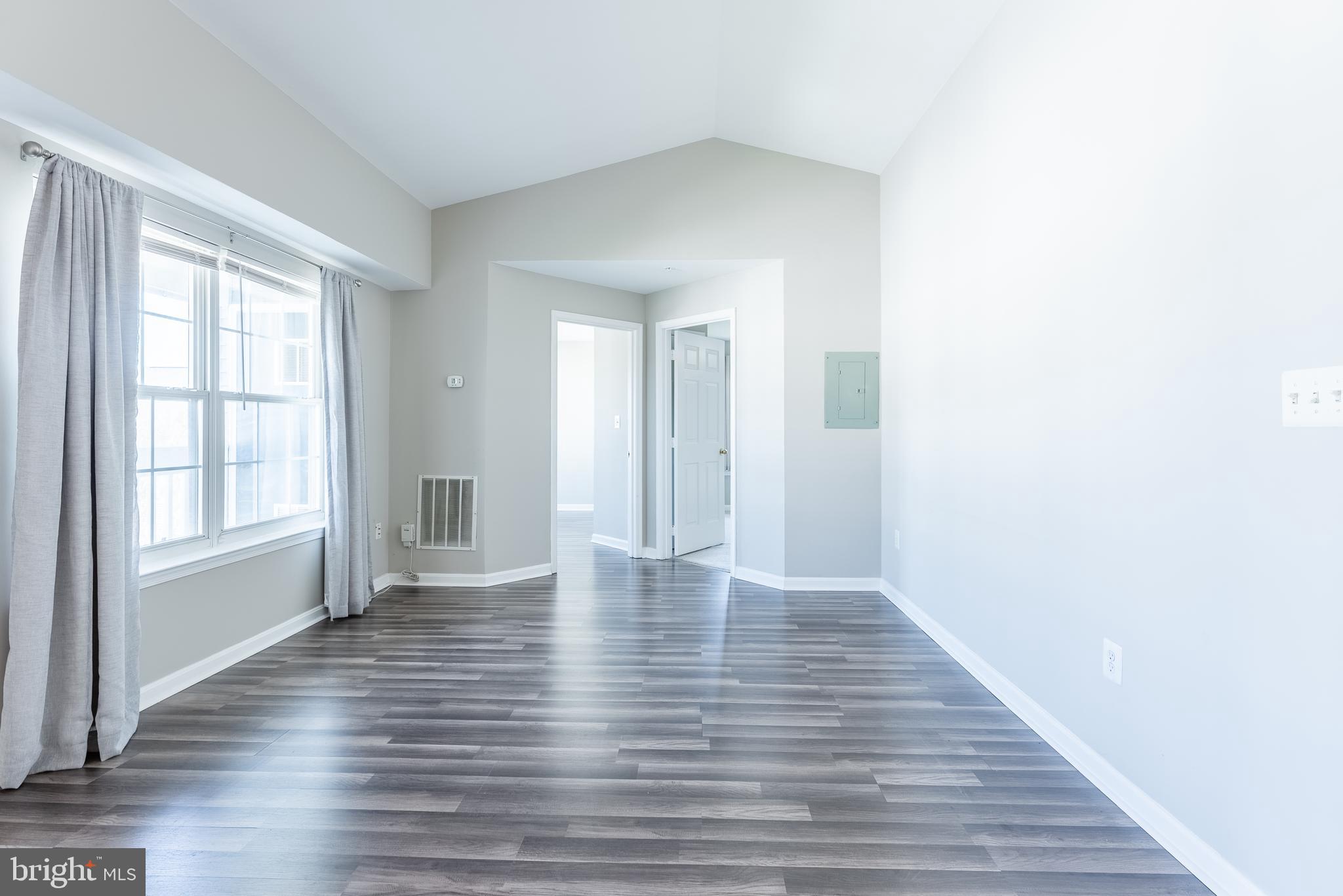 LEESBURG GATEWAY II - Residential