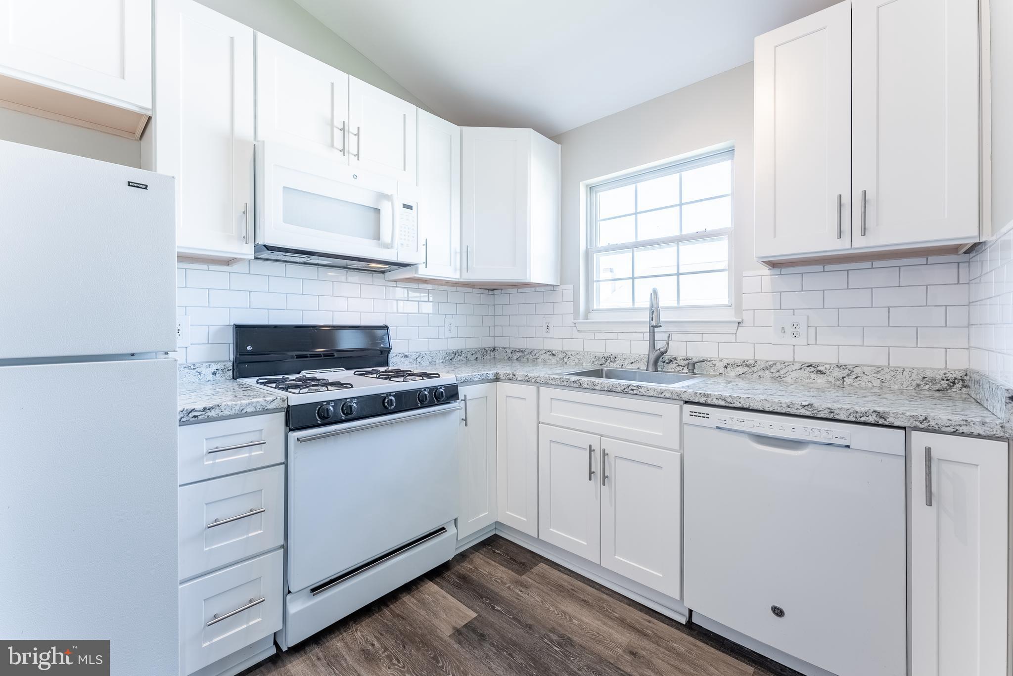 LEESBURG GATEWAY II - Residential