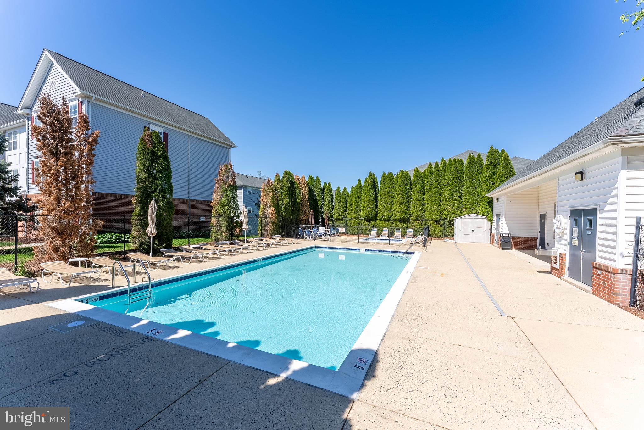 LEESBURG GATEWAY II - Residential