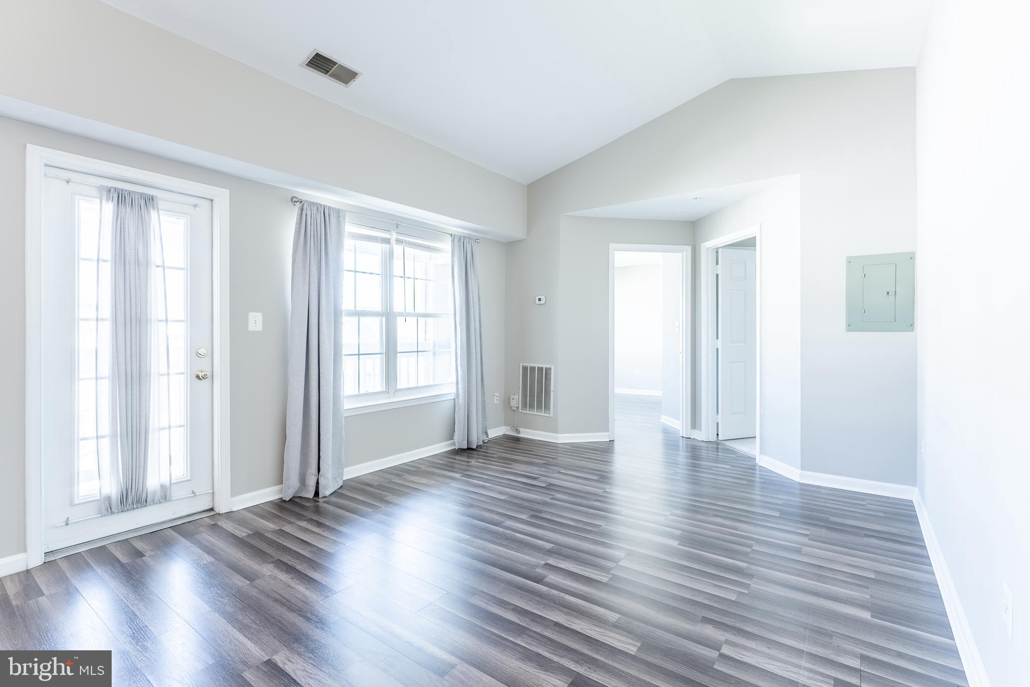 LEESBURG GATEWAY II - Residential