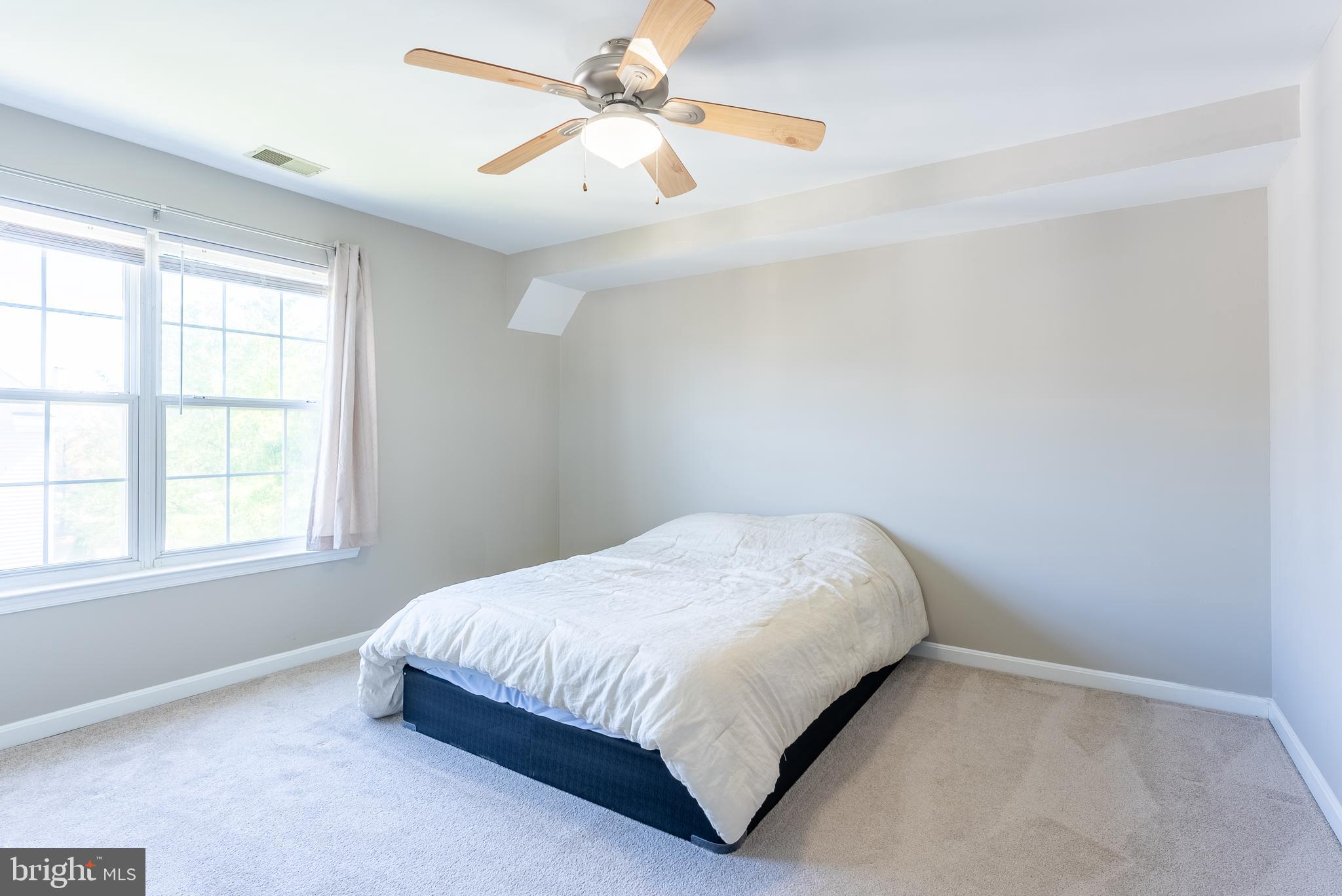 LEESBURG GATEWAY II - Residential