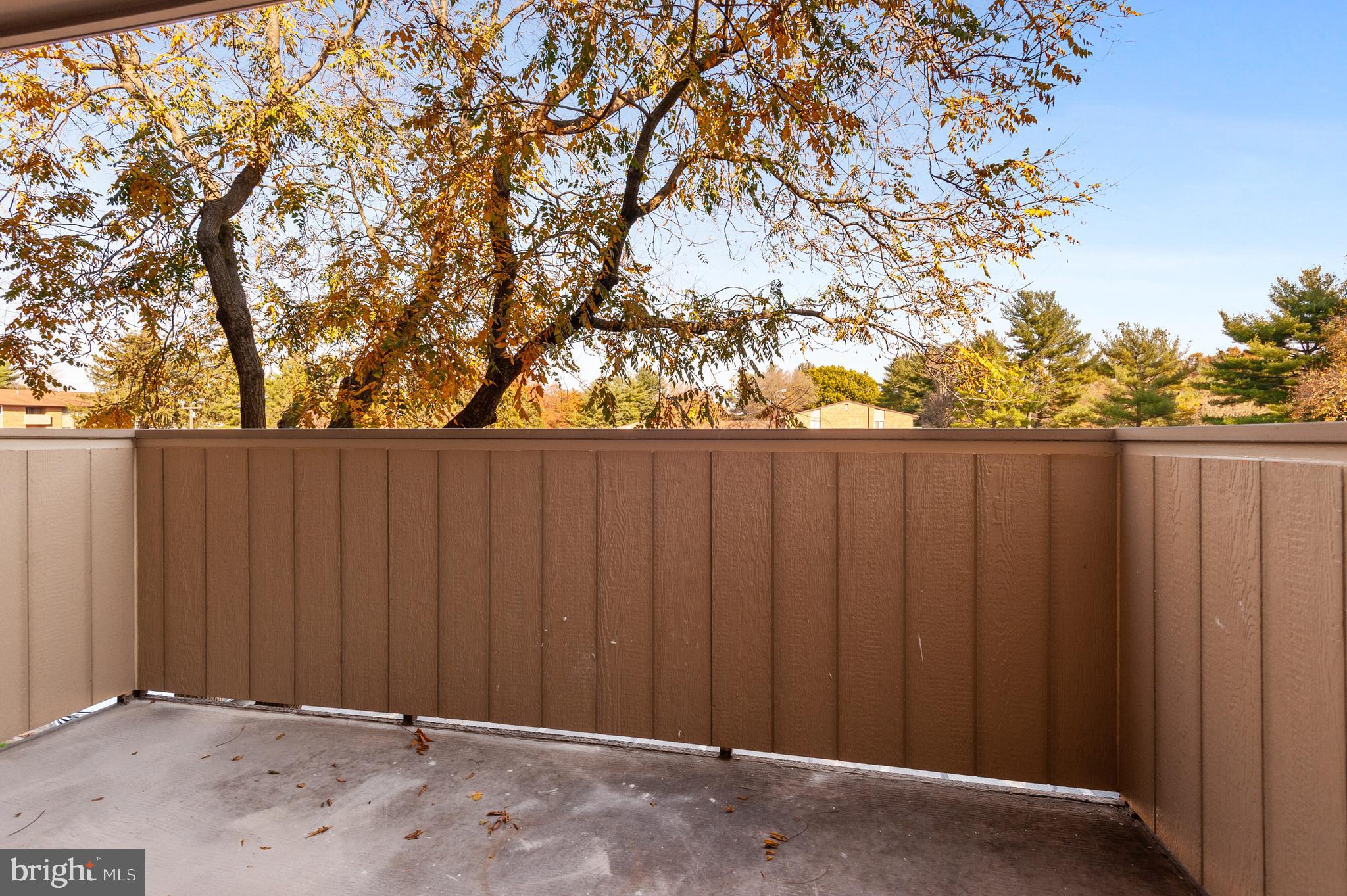 THOMAS CHOICE GARDENS - Residential Lease