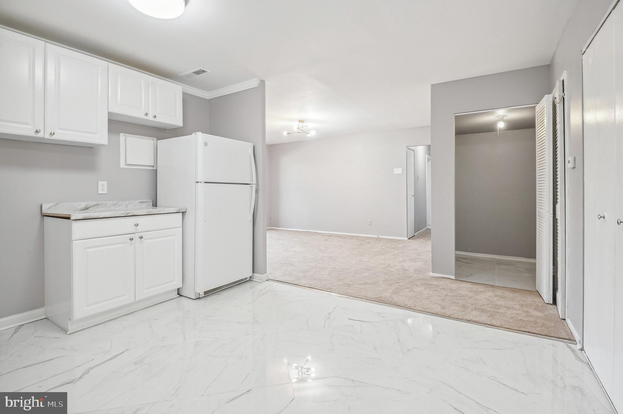 THOMAS CHOICE GARDENS - Residential Lease