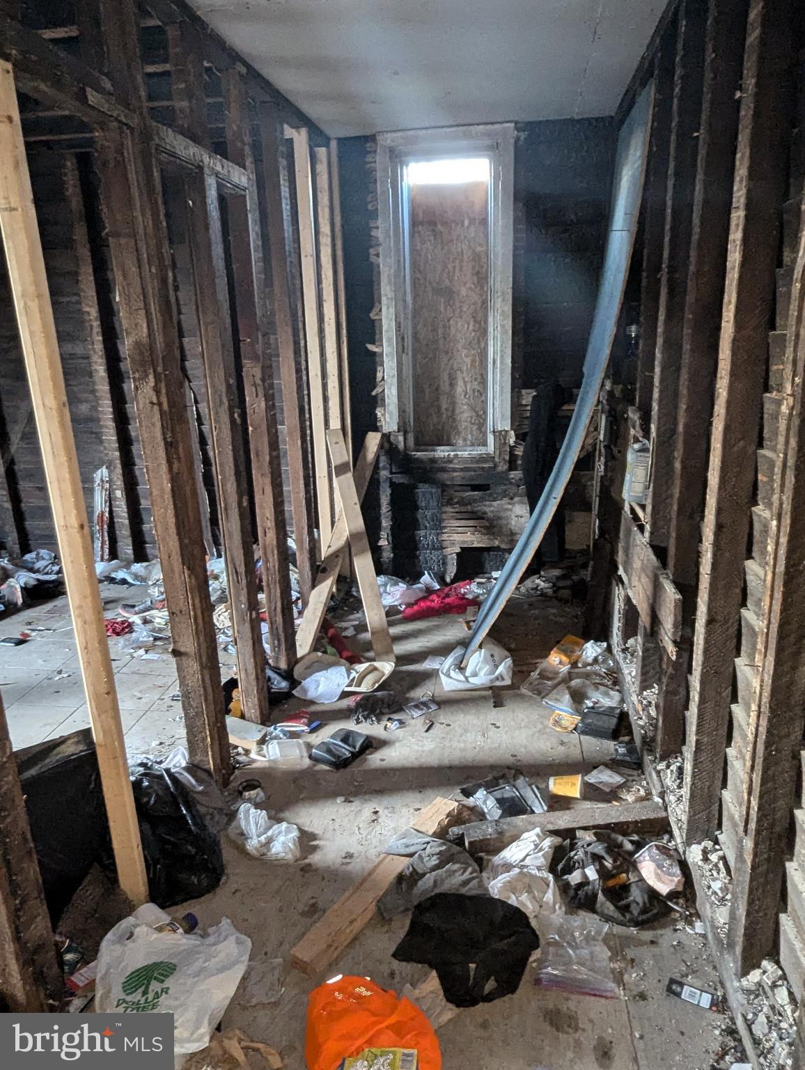 FRANKFORD - Residential