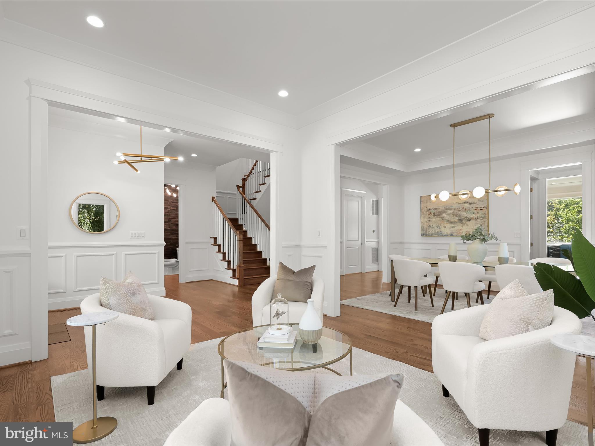 BELLEVUE FOREST - Residential