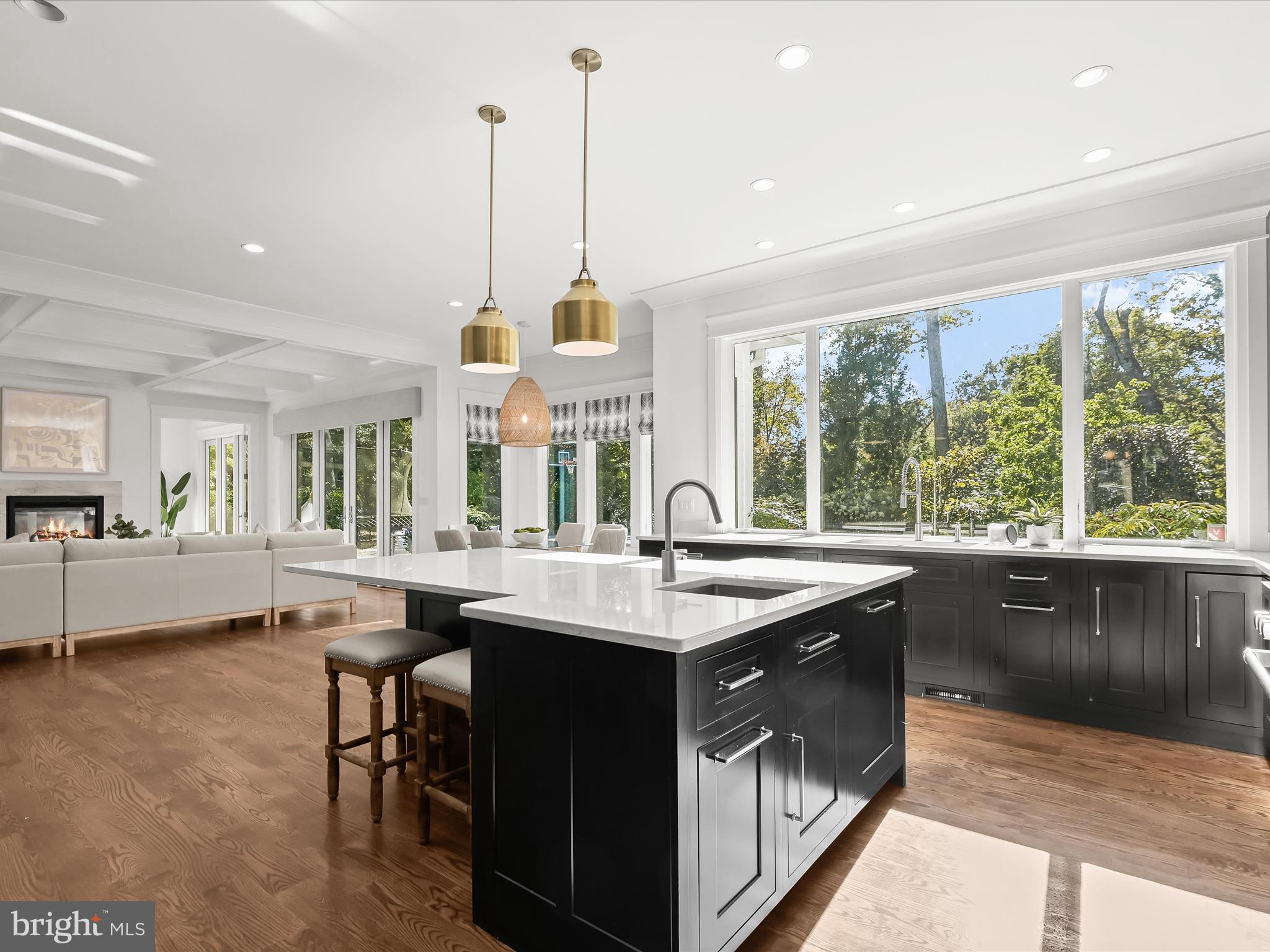 BELLEVUE FOREST - Residential