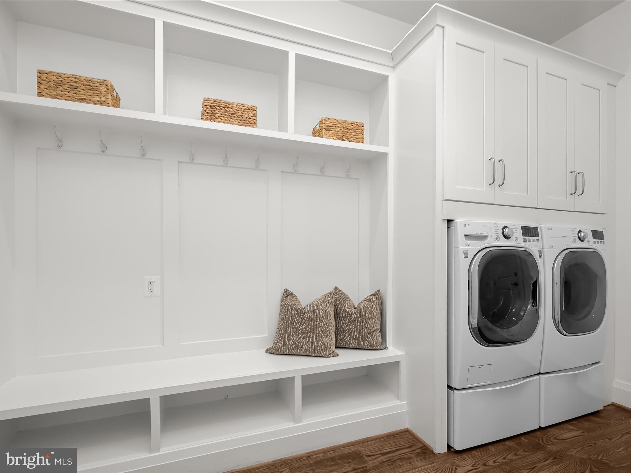 BELLEVUE FOREST - Residential