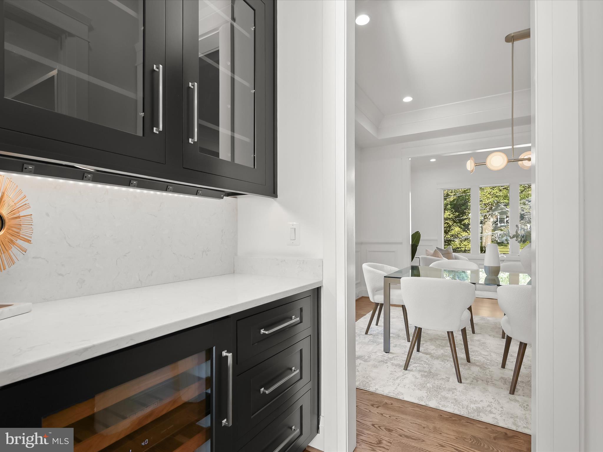 BELLEVUE FOREST - Residential