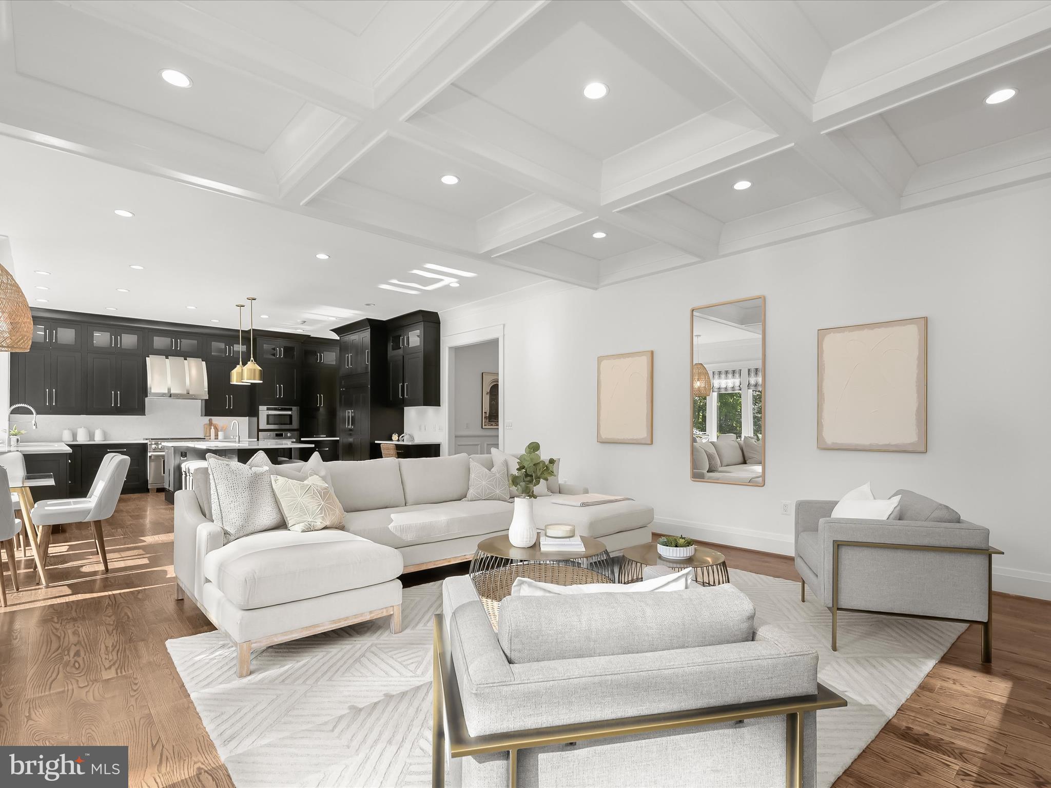 BELLEVUE FOREST - Residential