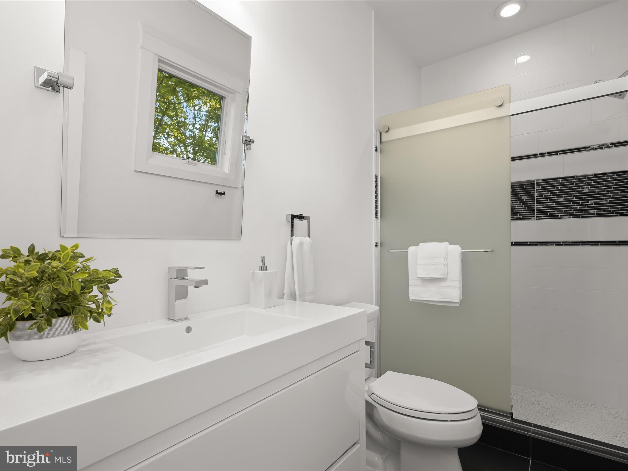 BELLEVUE FOREST - Residential