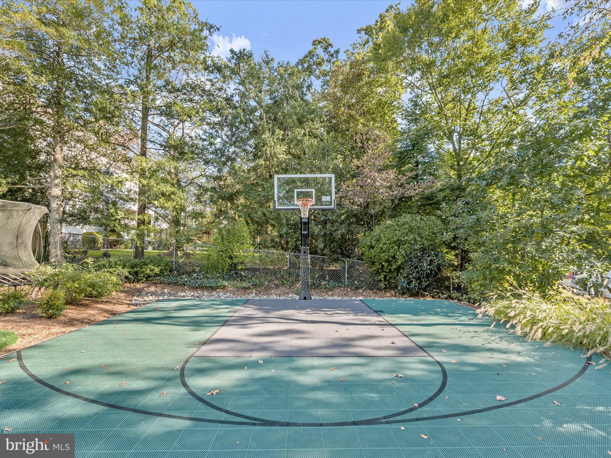 BELLEVUE FOREST - Residential